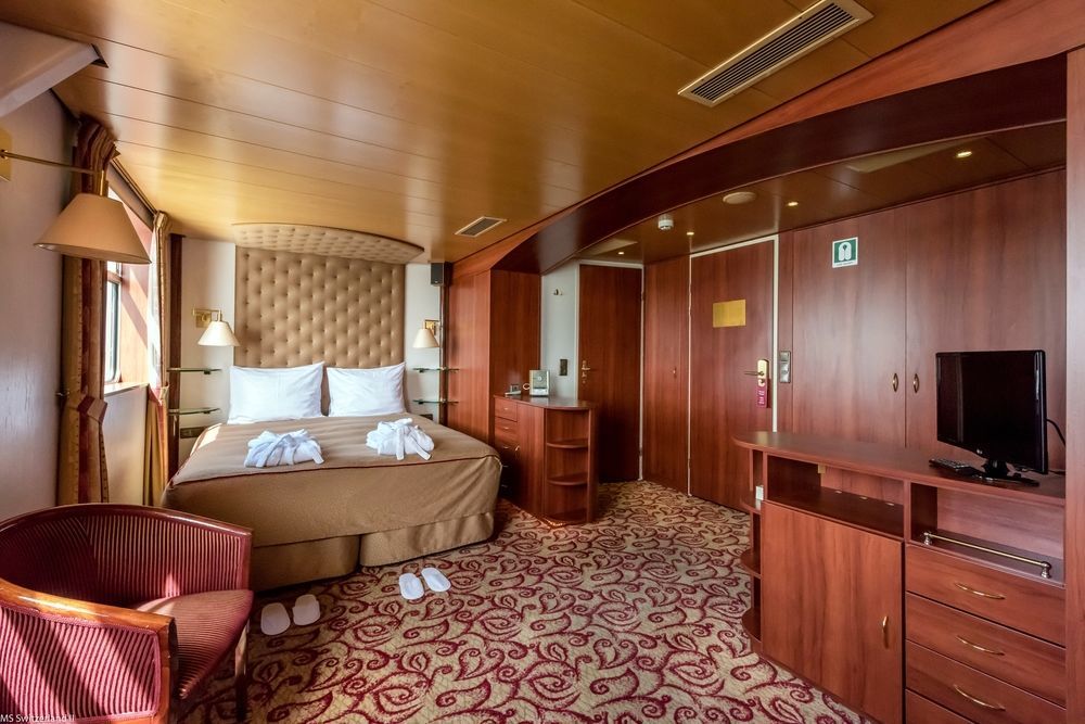 Knm Ms Switzerland I - Dusseldorf Hotel Buitenkant foto